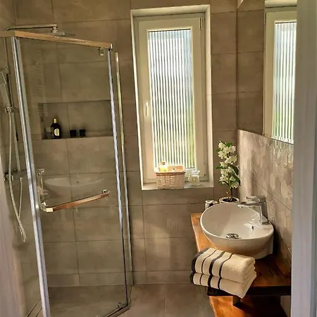 別荘 Jw Mazury Wakacyjne Nad Jeziorem-dom Orzel